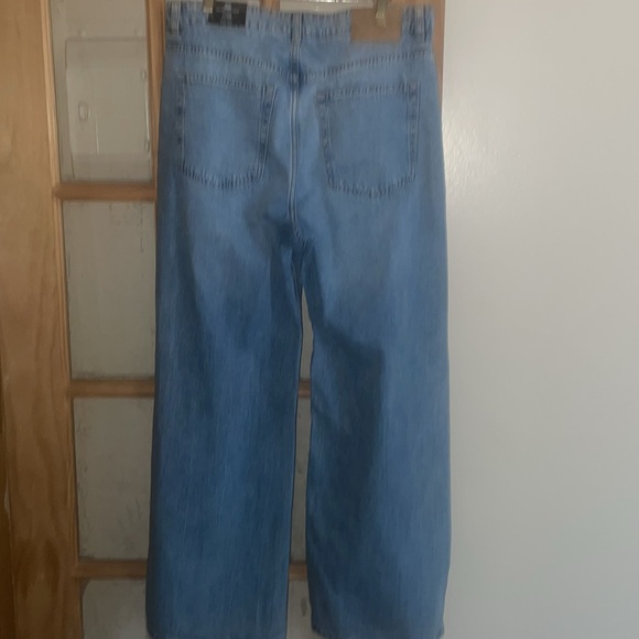 New With Tags /H&M Demin Wide Leg Jeans , size 14 - Picture 3 of 5